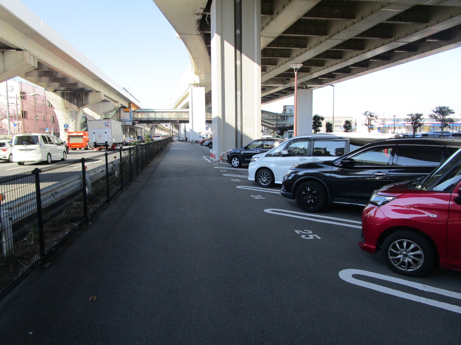 南部市場前A駐車場